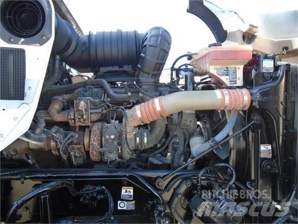 Kenworth T800 平板车