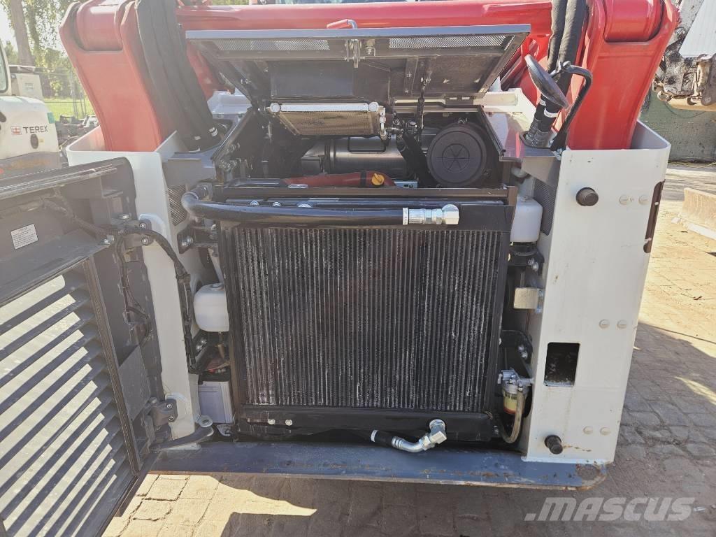 Takeuchi TL12 履带式装载机