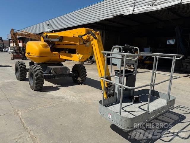 Manitou 160 ATJ 曲臂高空工作平台