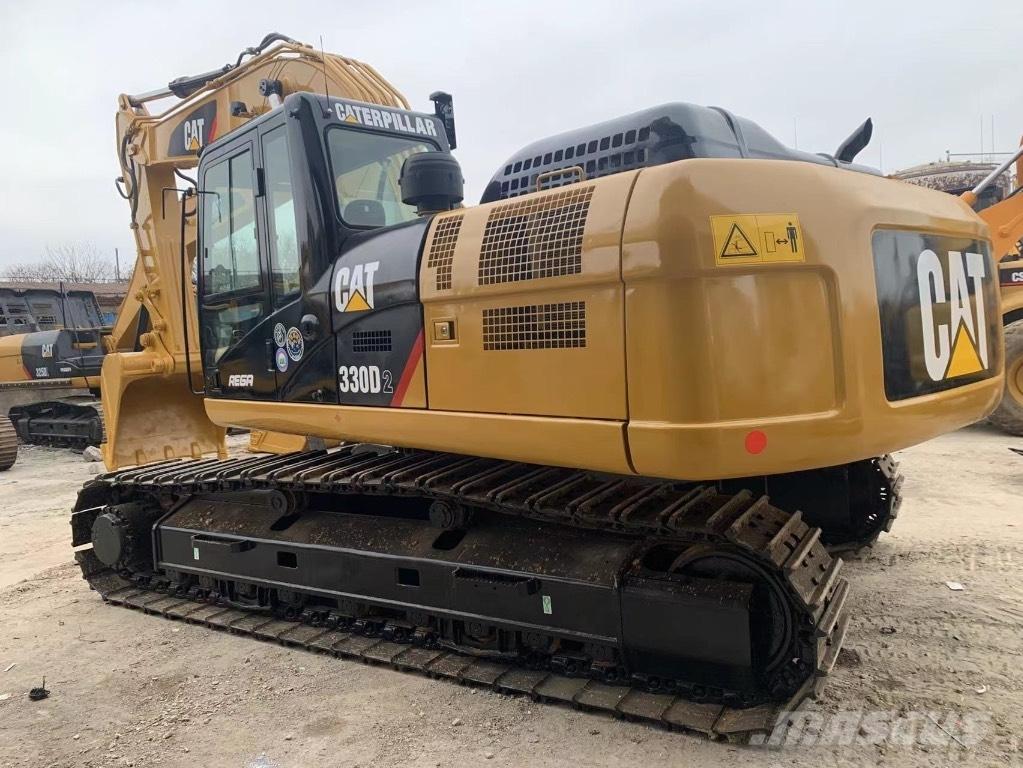 CAT 330 D2L 履带挖掘机