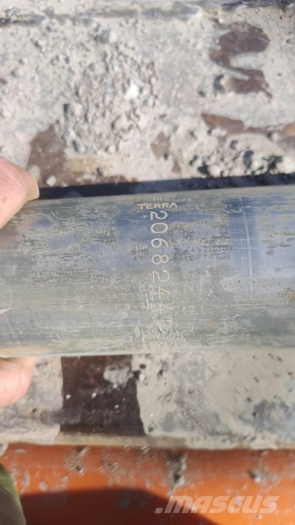 Terra TU 068 SK 水平定向钻井设备