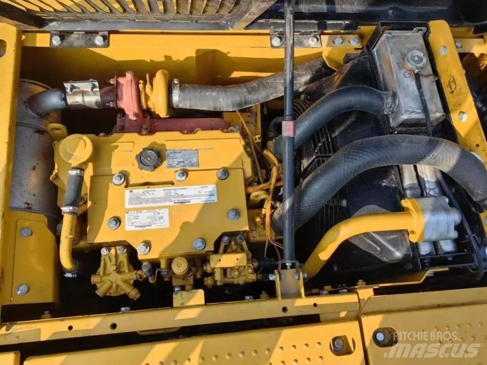 CAT 312 D 履带挖掘机