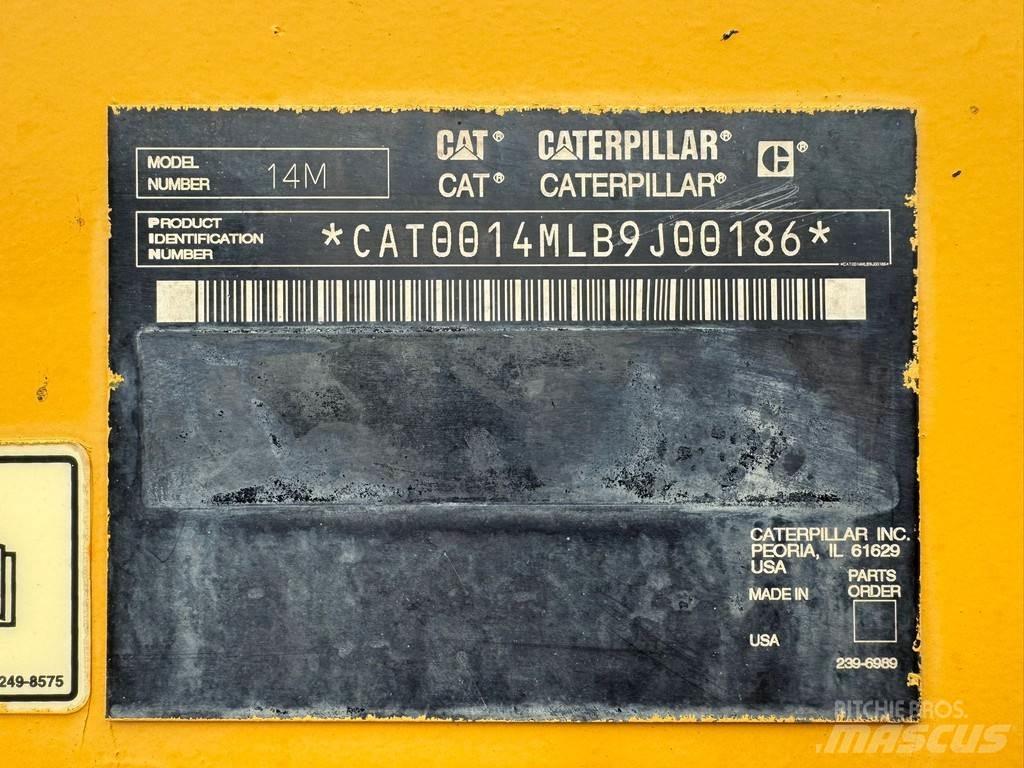 CAT 14M 平地机/推土机