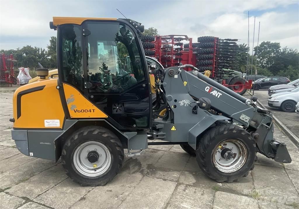 GiANT V  6004 T 小型装载机