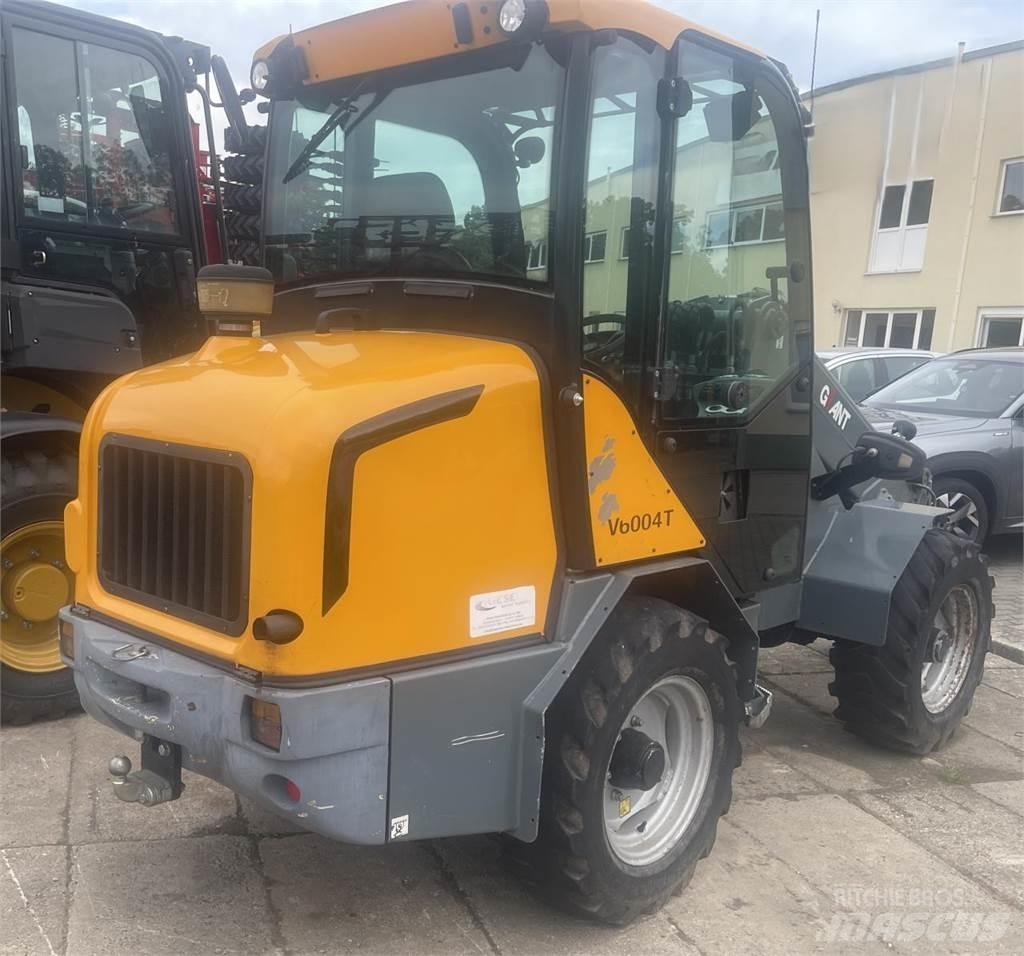 GiANT V  6004 T 小型装载机