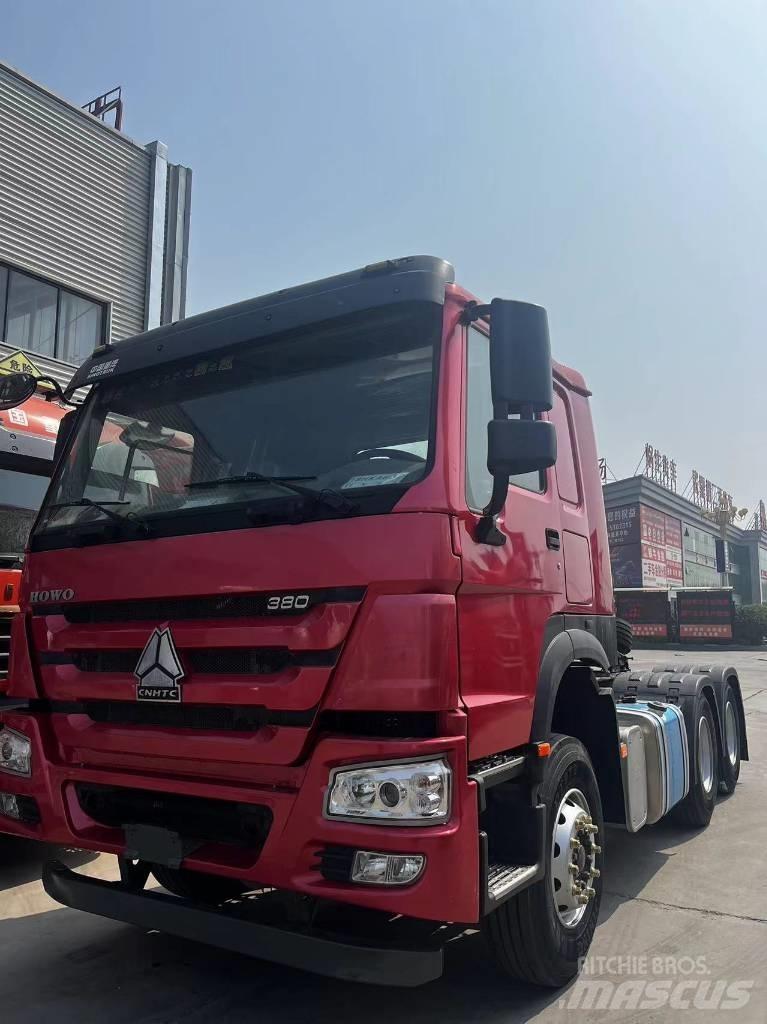 Howo 380 牵引车
