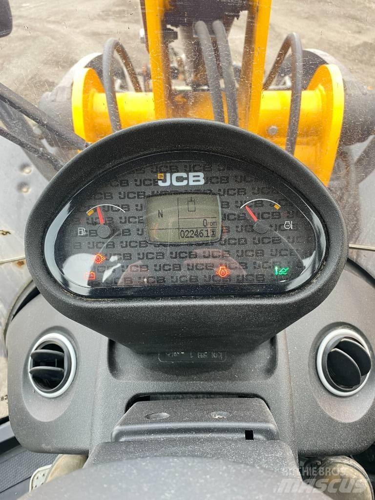 JCB 409 电动叉车