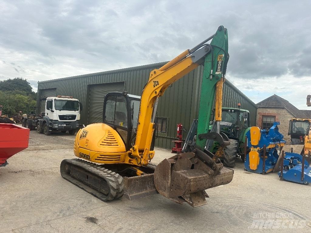 JCB 8060 小型挖掘机