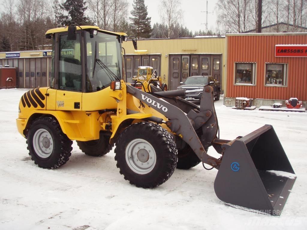Volvo L 30 B Pro 轮式装载机