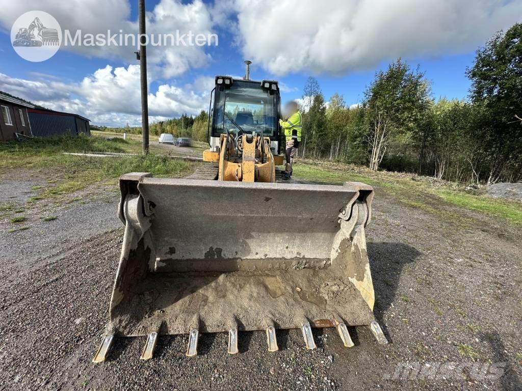 Liebherr 624 履带式装载机