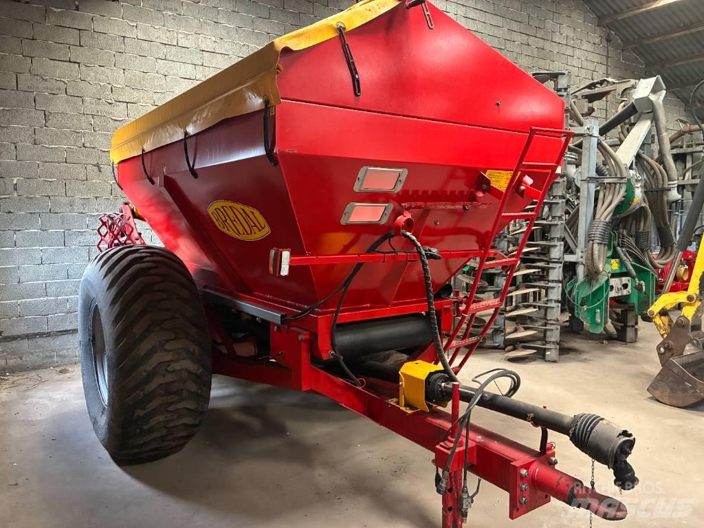 Bredal K 65 矿物肥料撒播机