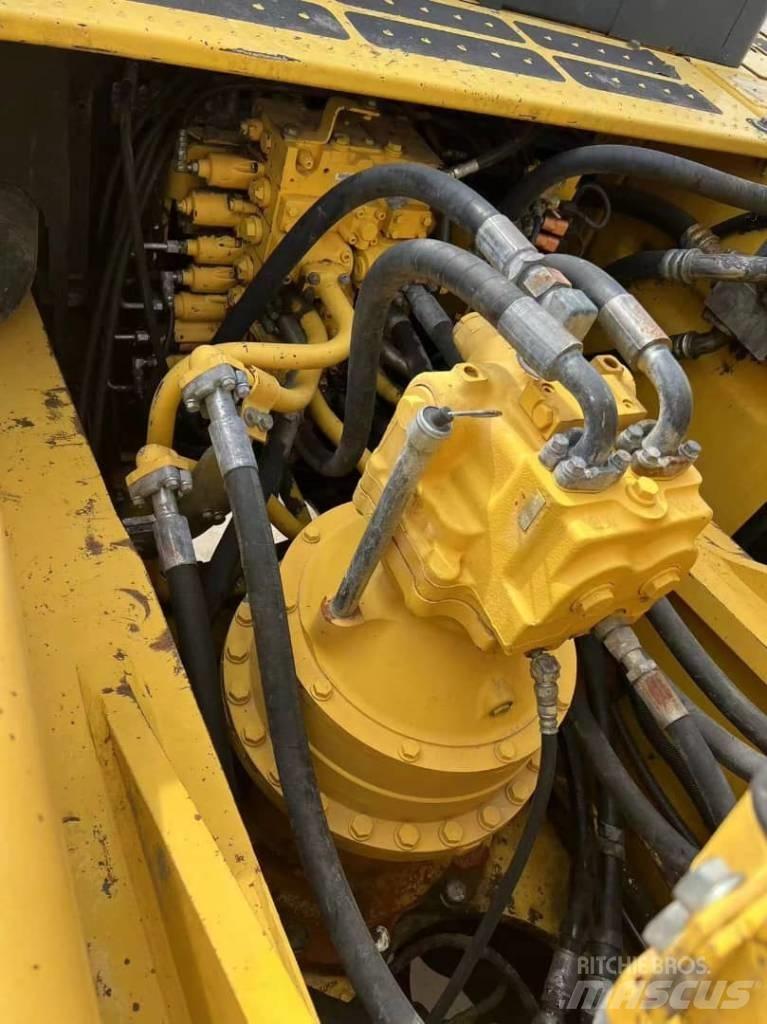 Komatsu PC430-8 履带挖掘机