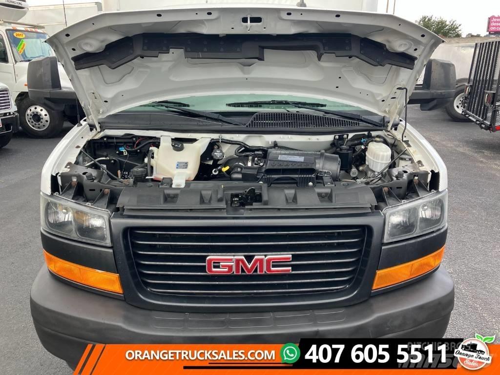 GMC Savana G3500 大型面包车