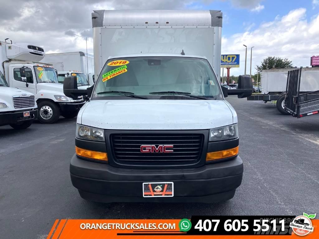 GMC Savana G3500 大型面包车