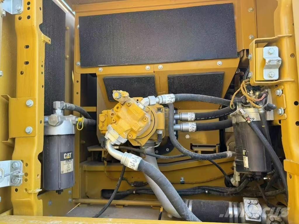 CAT 345GC 履带挖掘机