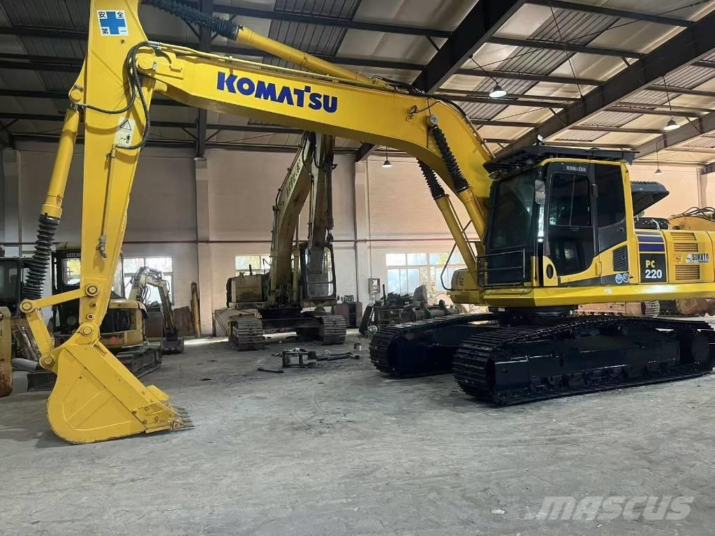 Komatsu PC 220-8N1 履带挖掘机