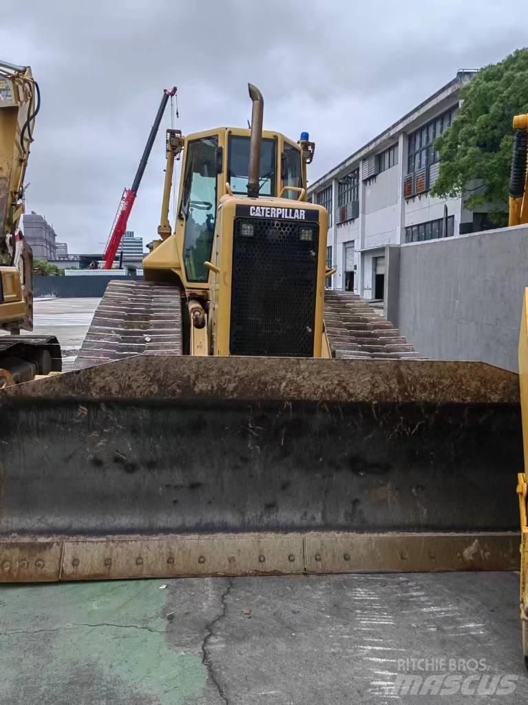 CAT D5N 履带式推土机