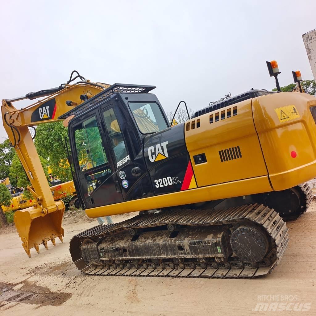 CAT 320D 履带挖掘机