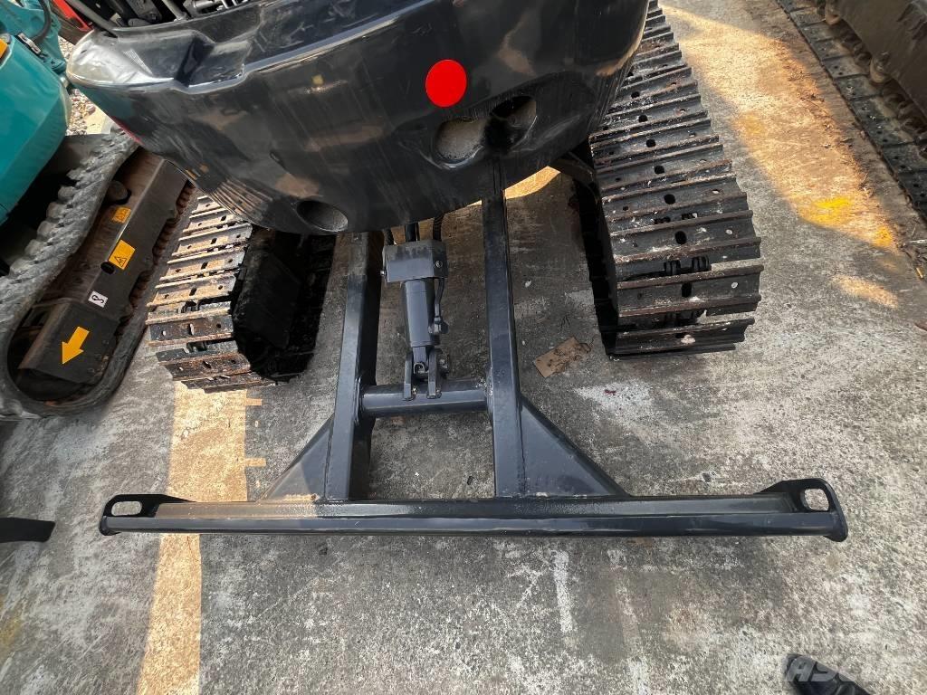 Kubota U 35 小型挖掘机