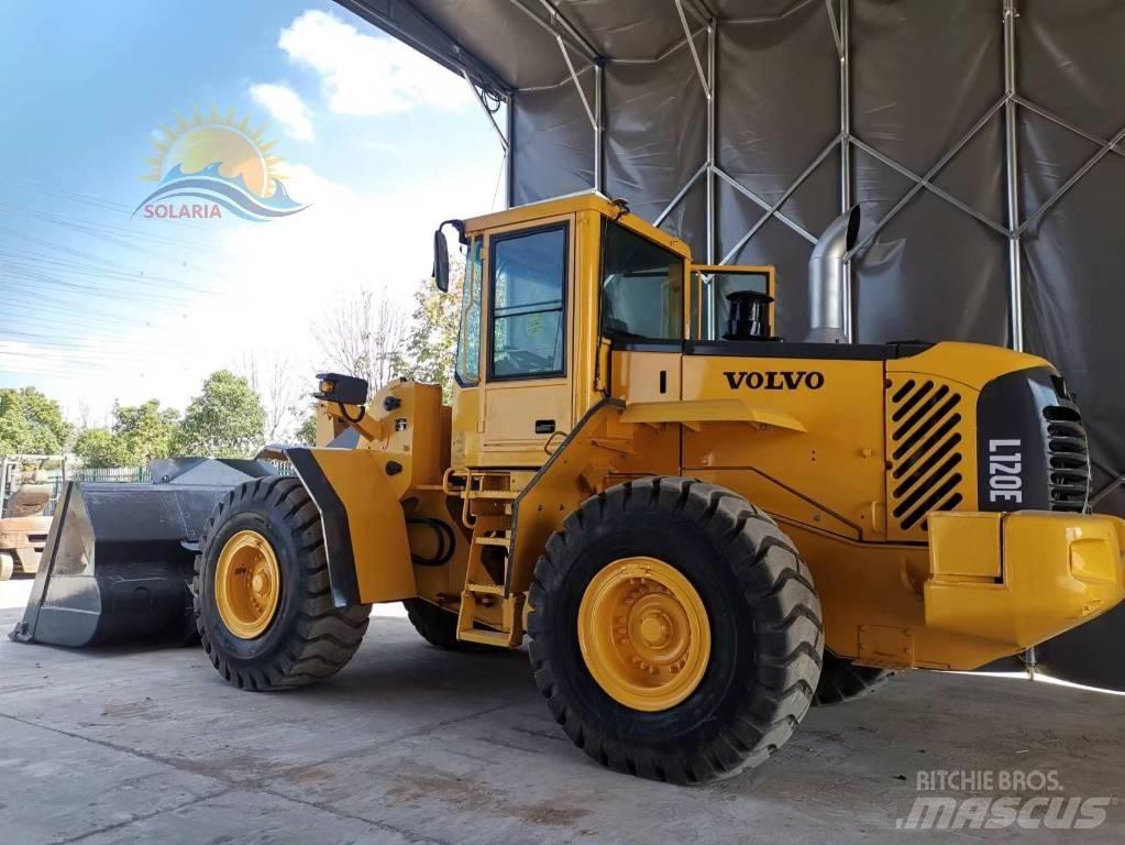Volvo L 120 E 轮式装载机