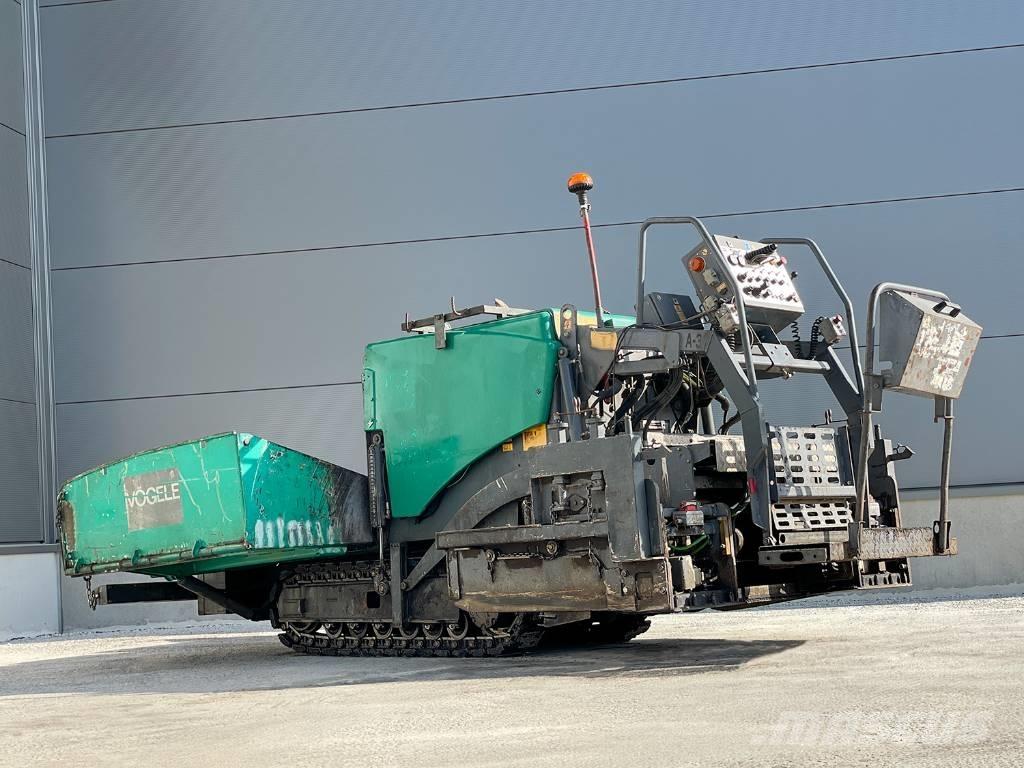 Vögele SUPER 600 沥青摊铺机