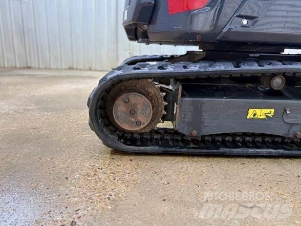 Bobcat E26 小型挖掘机