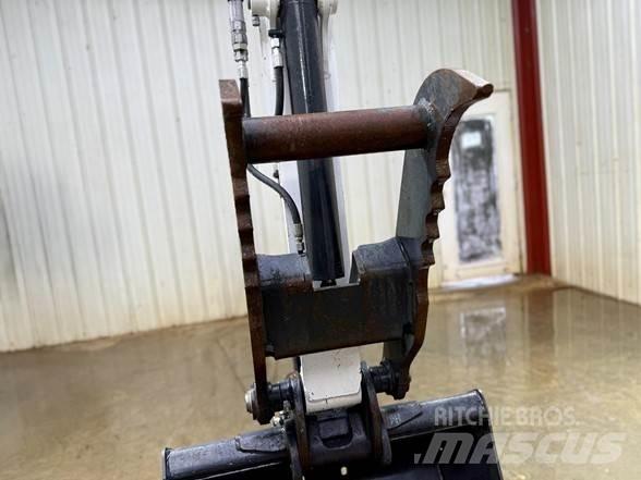 Bobcat E55 小型挖掘机