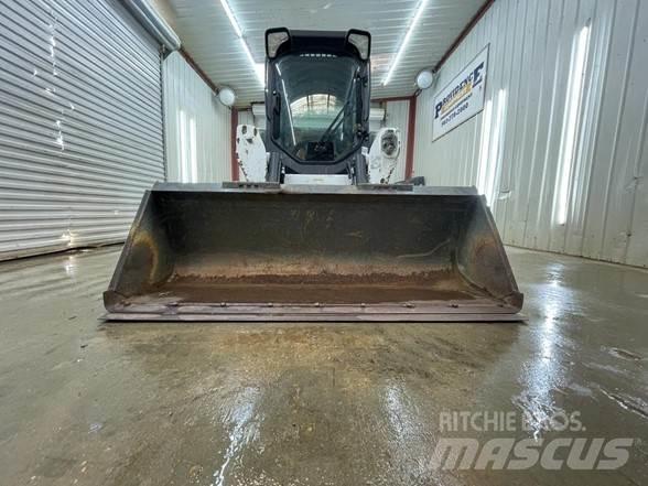 Bobcat T650 滑移装载机