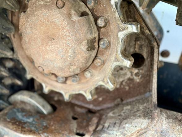 Bobcat T650 滑移装载机