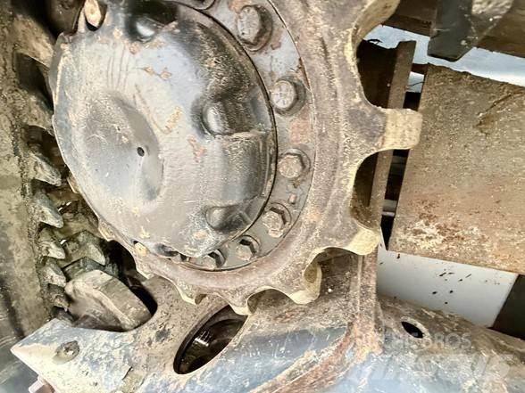Bobcat T66 滑移装载机