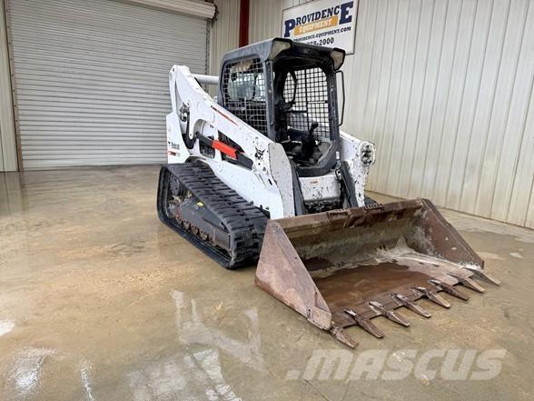Bobcat T740 滑移装载机