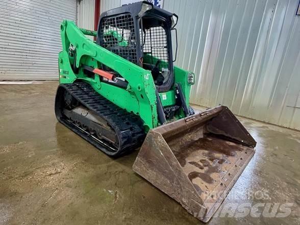 Bobcat T750 滑移装载机
