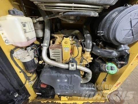 CAT 259D 滑移装载机