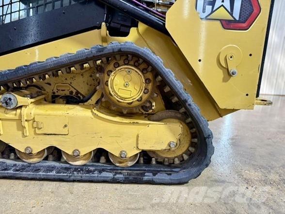 CAT 259D3 滑移装载机