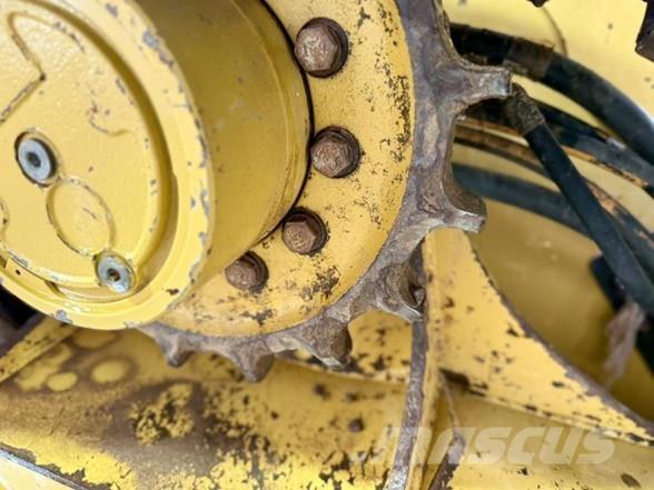CAT 299D3 滑移装载机