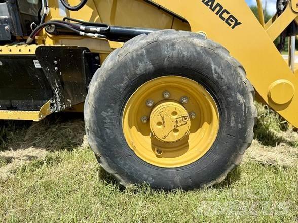 CAT 416 反铲装载机