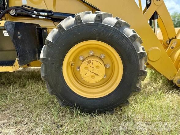 CAT 416 反铲装载机