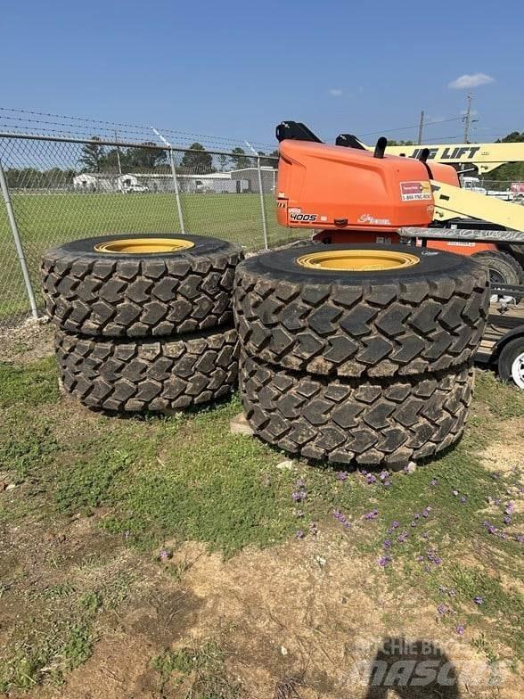 CAT 938M 轮式装载机