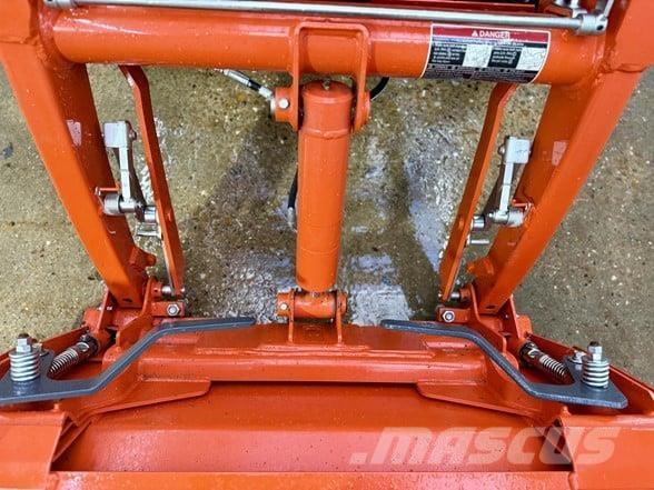 Kubota BX23 反铲装载机