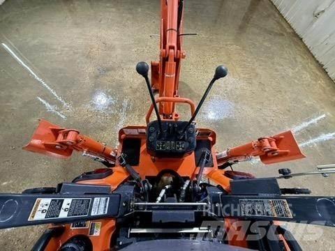 Kubota BX23S 反铲装载机
