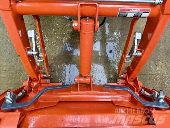Kubota BX23S 反铲装载机