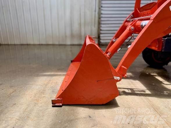 Kubota BX23S 反铲装载机