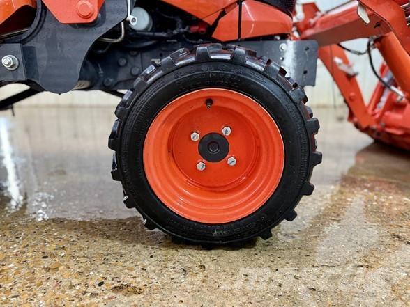 Kubota BX23S 反铲装载机