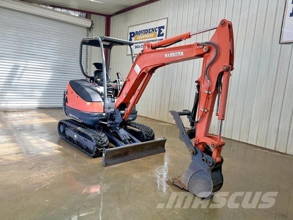 Kubota KX71-3 小型挖掘机