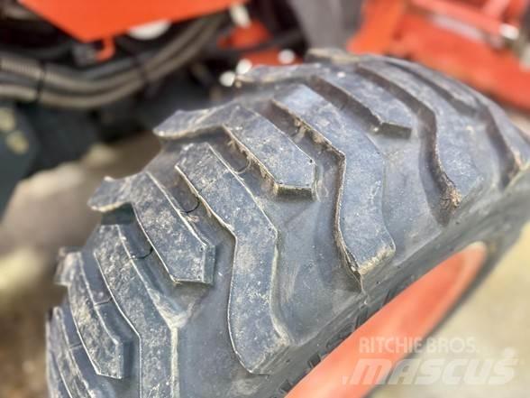 Kubota L39 反铲装载机
