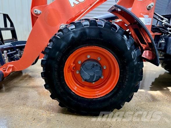 Kubota R530 轮式装载机