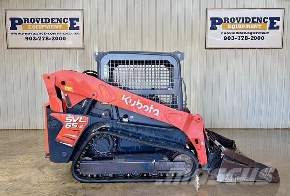 Kubota SVL65-2 滑移装载机