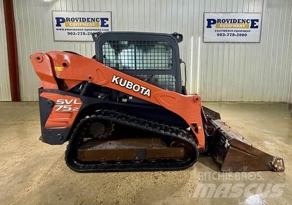Kubota SVL75-2 滑移装载机