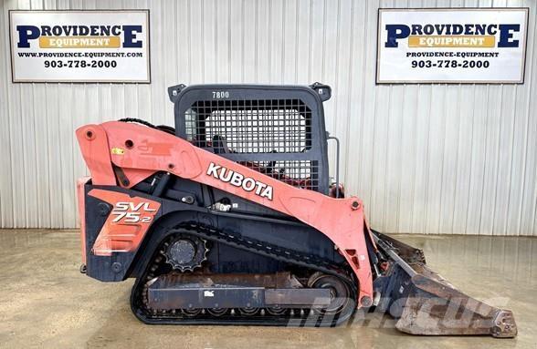 Kubota SVL75-2 滑移装载机