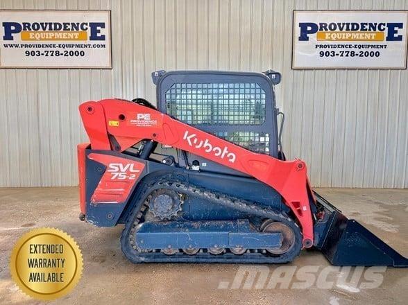 Kubota SVL75-2 滑移装载机